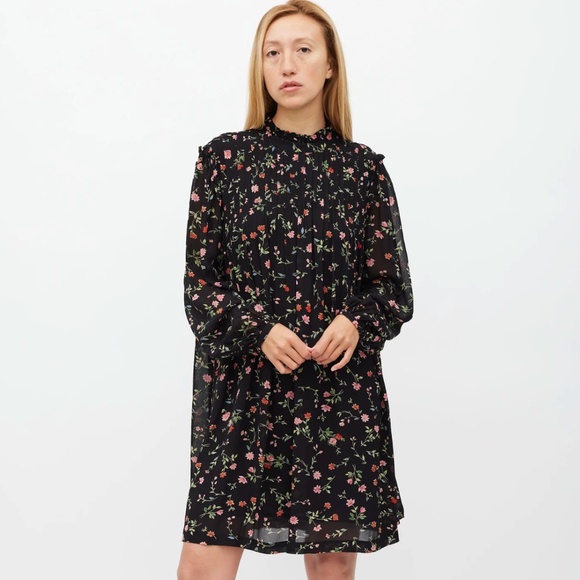 Ganni Dresses & Skirts - Ganni Elm Pintuck Floral Crepe Floral Dress Size EU 38/US 6